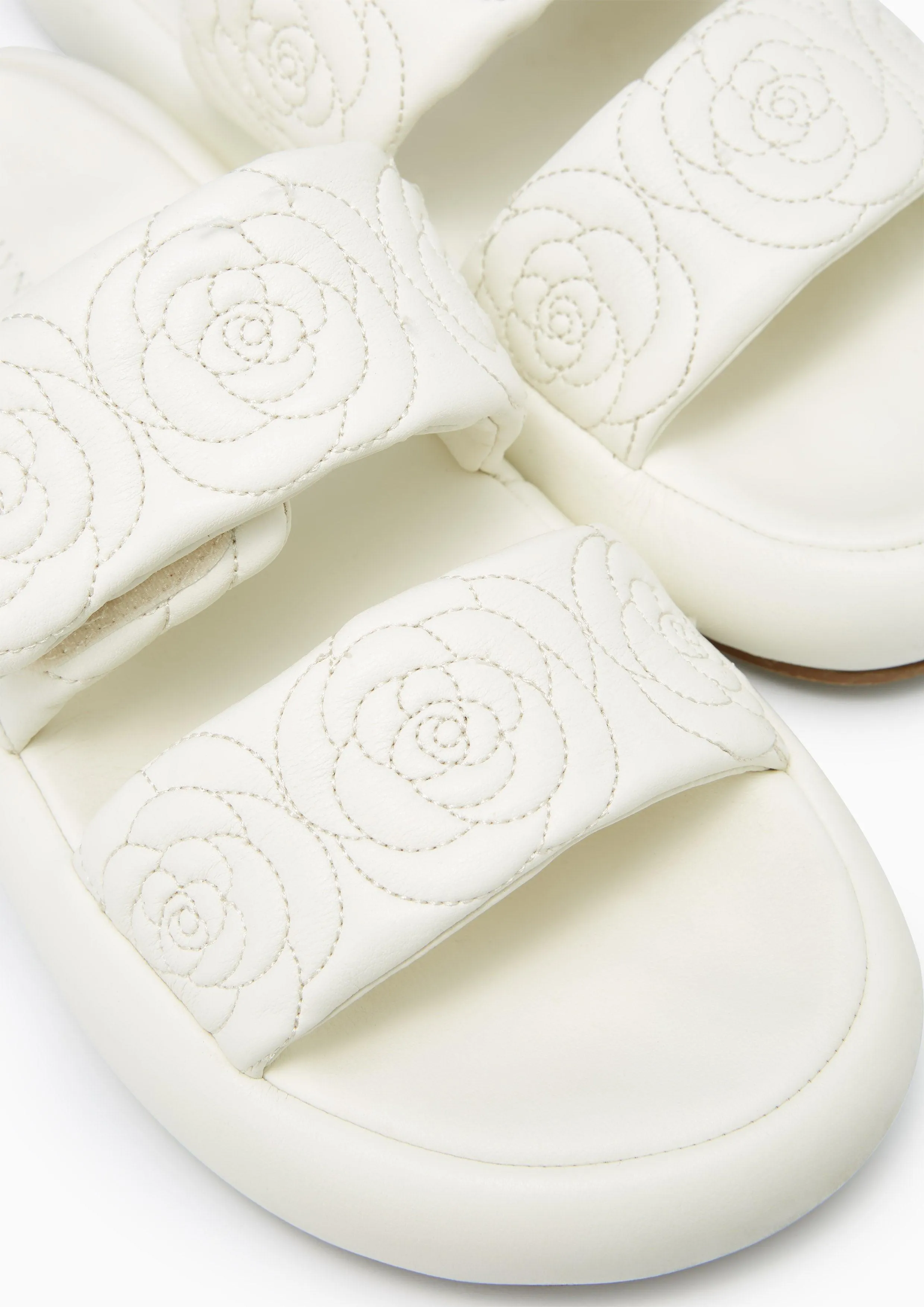 Benji Sandals Ivory