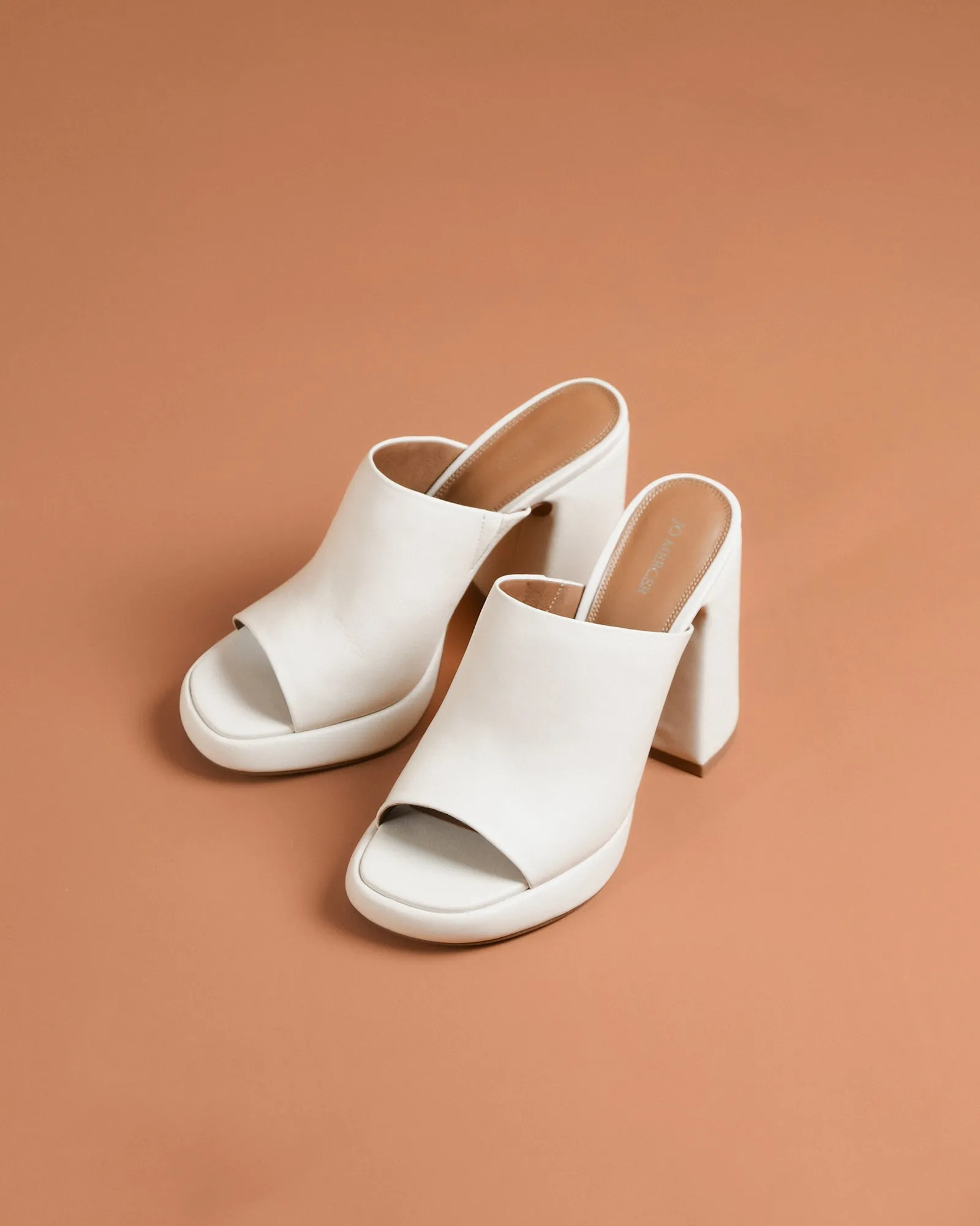 COSMO HIGH HEEL SANDALS OFF WHITE LEATHER