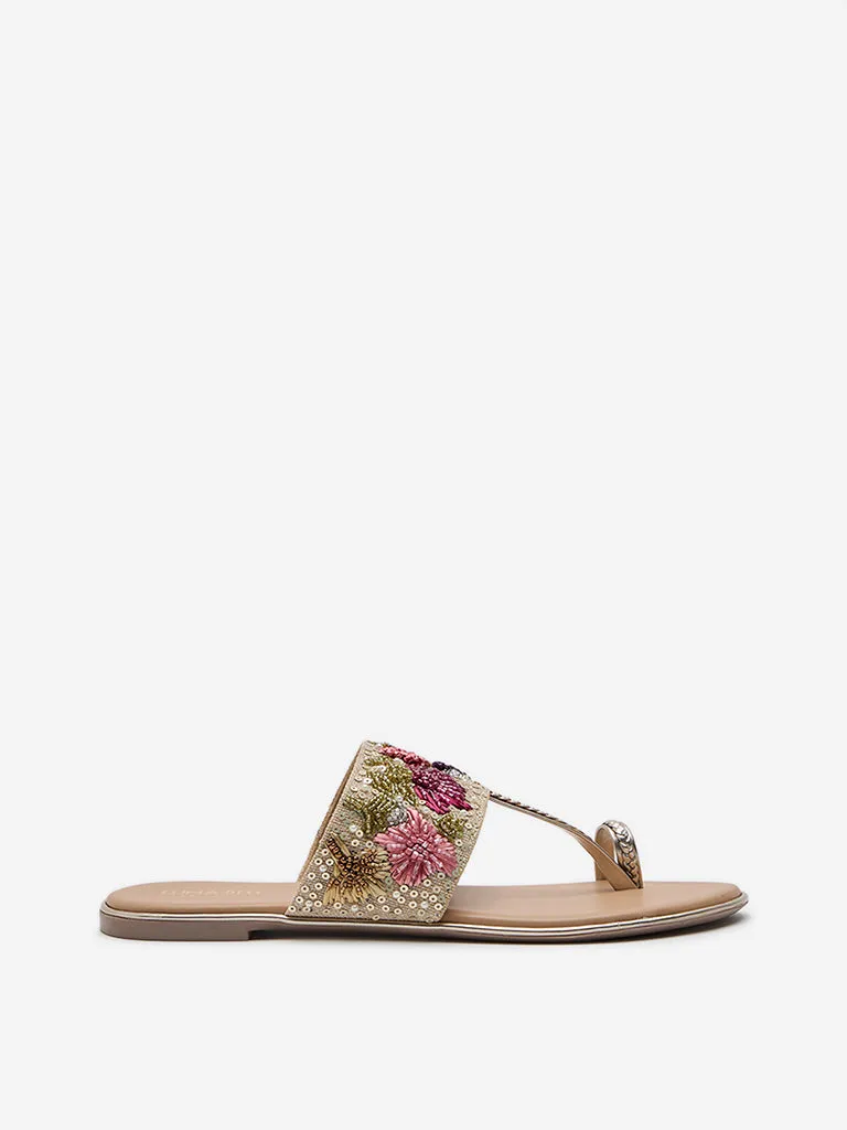 LUNA BLU Multicolour Embellished Kolhapuri Sandals